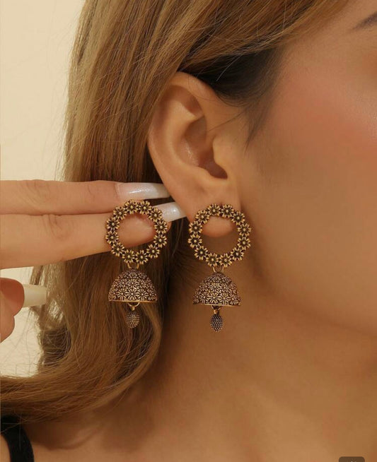 1 Pair Elegant Floral Earrings Design Bells & Tassels Drop Earrings, Casual Vintage Style Jewelry Accessories Suitable for Women'S Daily Wear, Holidays, Weddings and Parties/Jewelry Gift