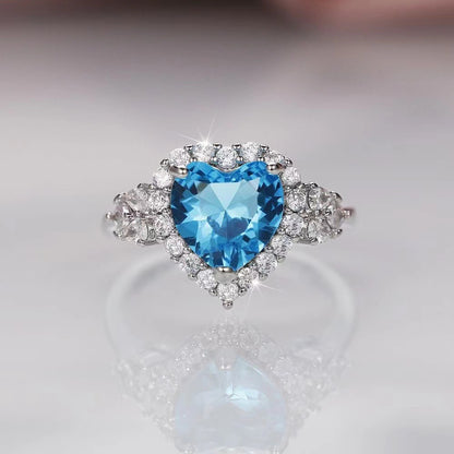 Stylish, luxury, niche rings, earrings, and clavicle necklaces